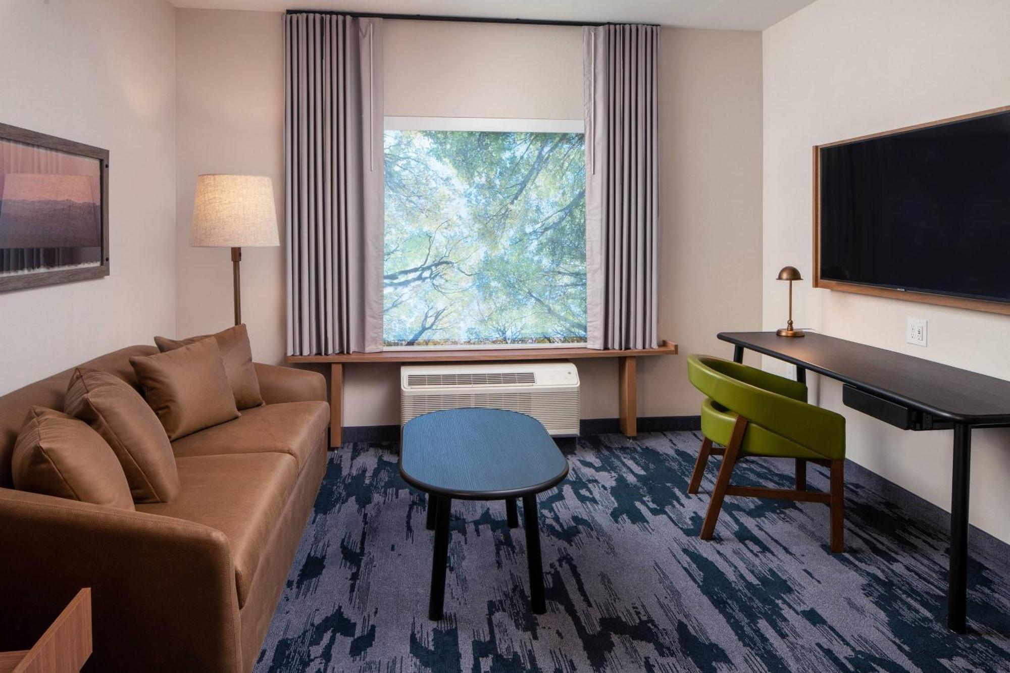 Fairfield By Marriott Inn & Suites Pensacola Pine Forest Екстериор снимка